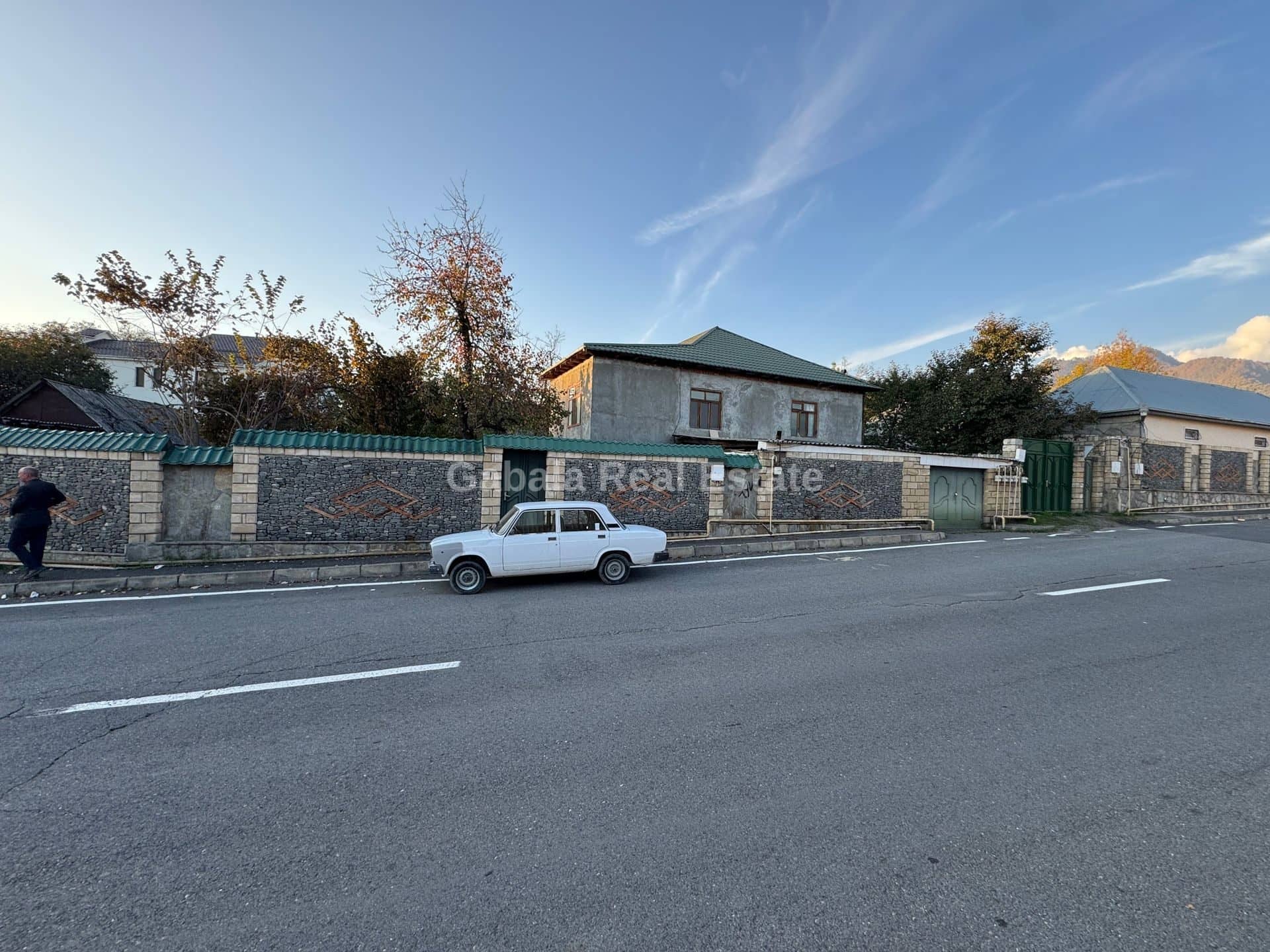 10.7 Sot Land for Sale in Gabala City Centre – Full Title Deed, photo 1